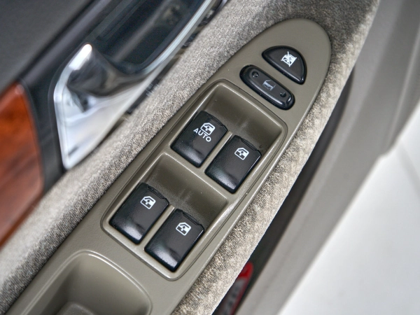 Chevrolet Evanda, I фото №14