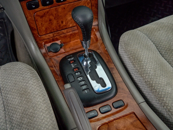 Chevrolet Evanda, I фото №16