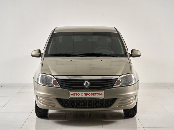 Renault Logan, I Рестайлинг фото №2