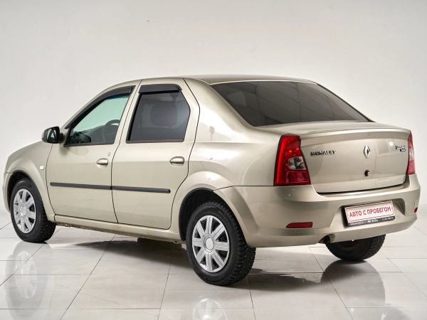 Renault Logan, I Рестайлинг фото №4