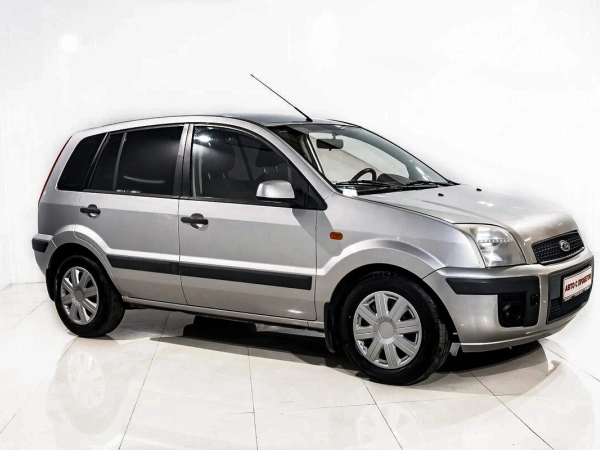 Ford Fusion, I Рестайлинг фото №3
