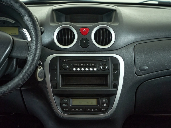 Citroen C2, I фото №9