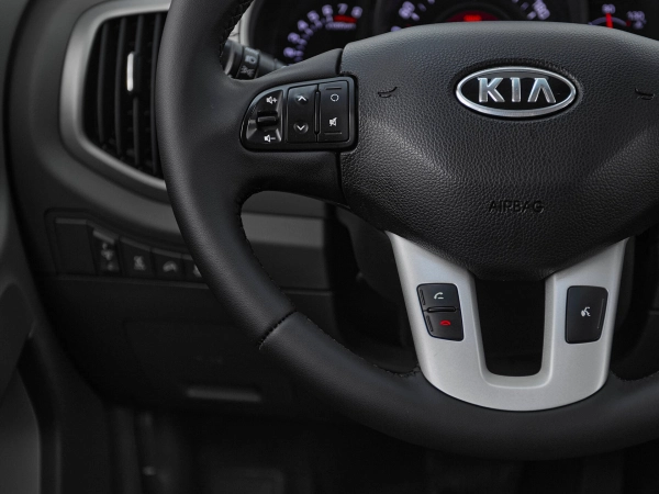 Kia Sportage, III фото №11