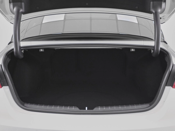Kia K5, III фото №23