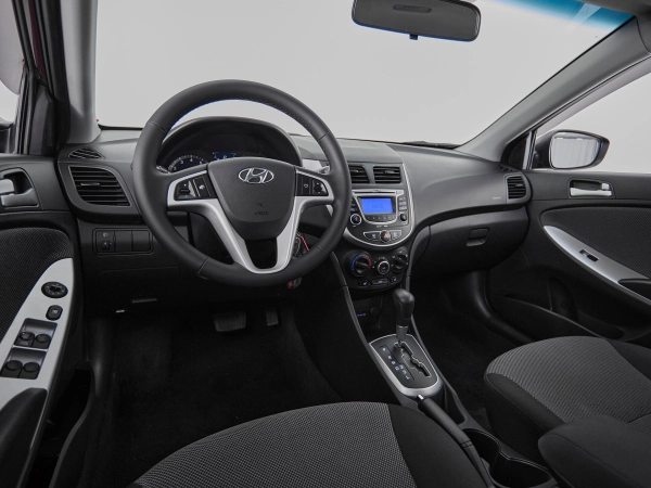 Hyundai Solaris, I фото №7