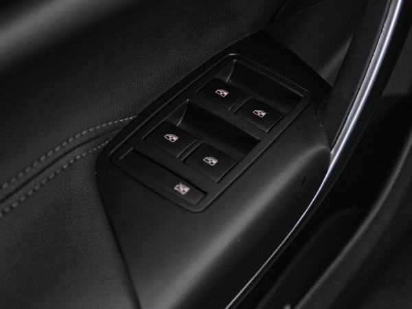 Opel Insignia, I фото №13