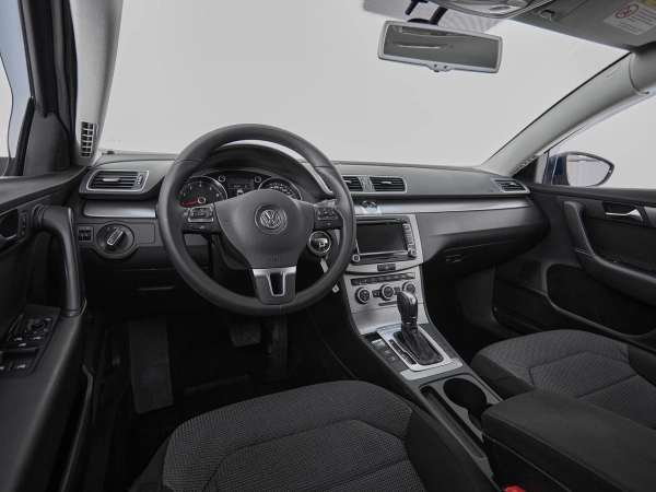 Volkswagen Passat, B7 фото №7