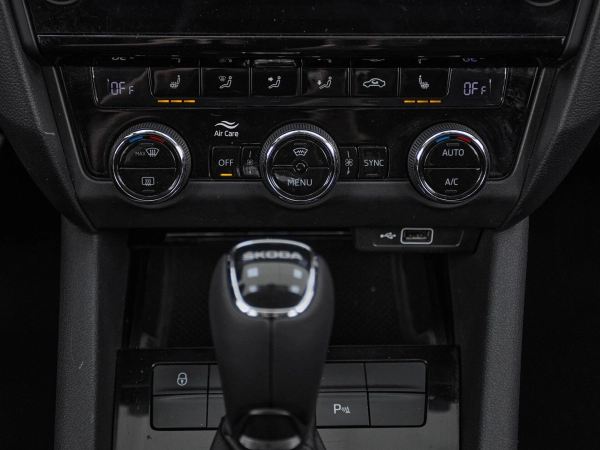 Skoda Octavia, III (A7) Рестайлинг фото №15