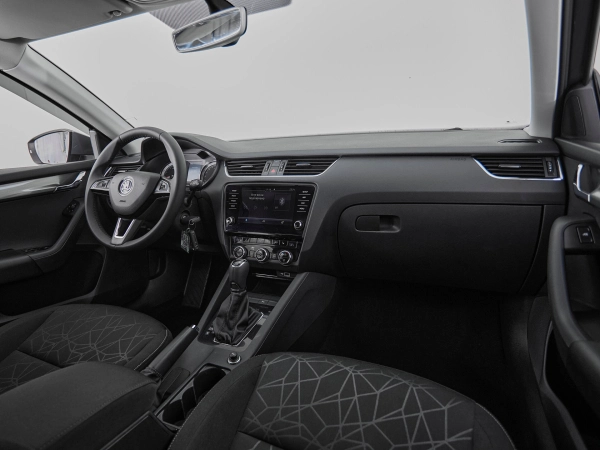Skoda Octavia, III (A7) Рестайлинг фото №9