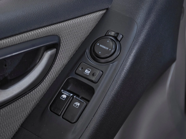 Hyundai Grand Starex, I фото №11