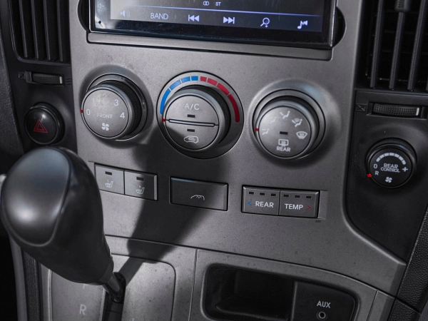 Hyundai Grand Starex, I фото №14