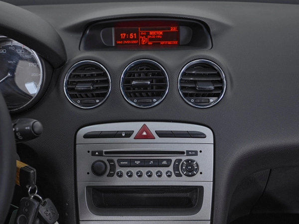 Peugeot 308, I фото №13