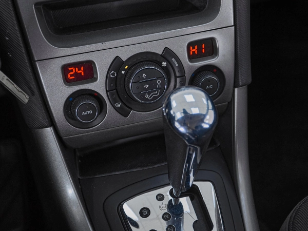 Peugeot 308, I фото №14