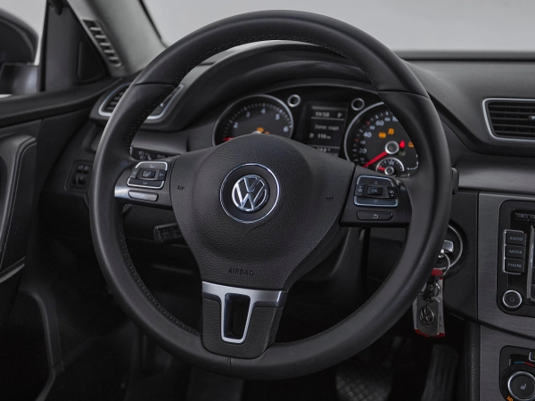 Volkswagen Passat, B7 фото №9