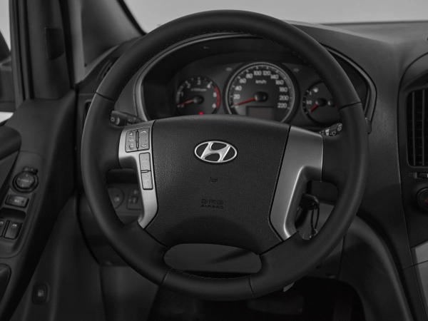 Hyundai H-1, II фото №10