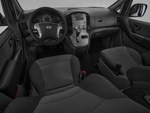 Hyundai H-1, II фото №7
