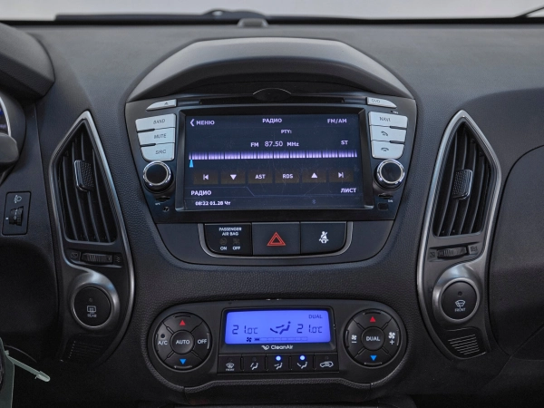 Hyundai ix35, I Рестайлинг фото №16