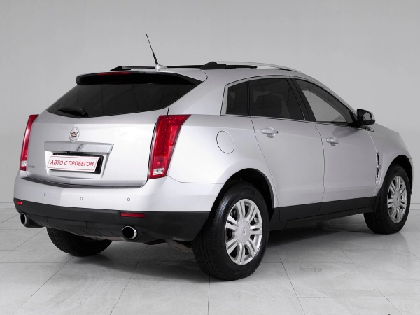 Cadillac SRX, II фото №6