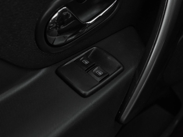 Renault Sandero, II фото №14
