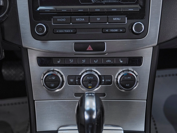 Volkswagen Passat, B7 фото №14
