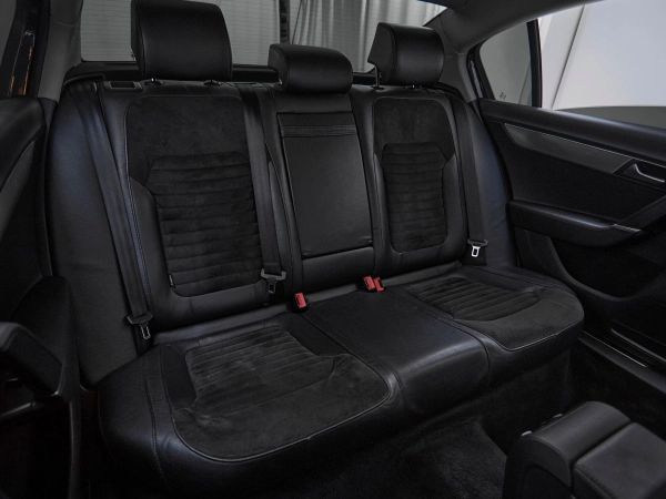 Volkswagen Passat, B7 фото №16