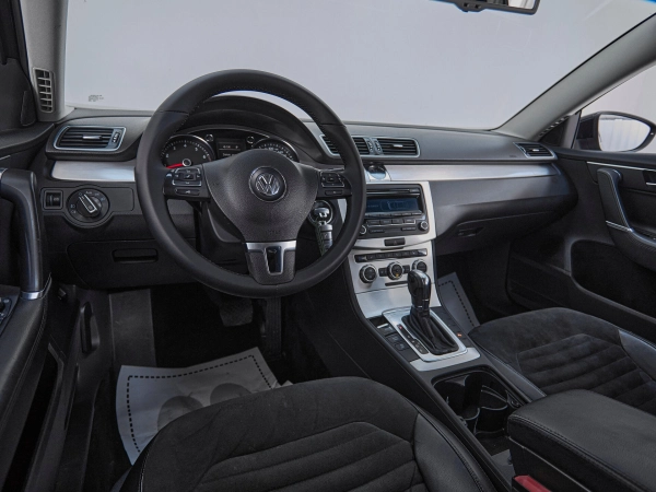 Volkswagen Passat, B7 фото №6