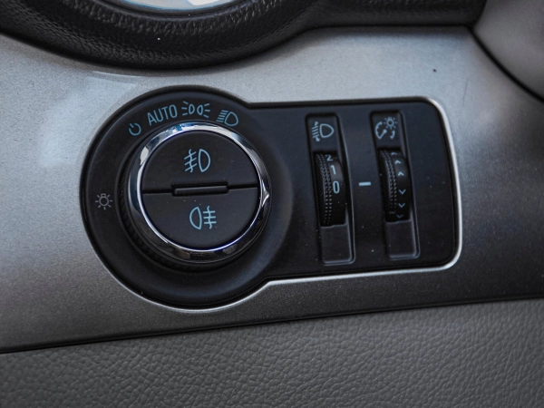 Chevrolet Orlando, I фото №14