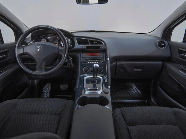 Peugeot 3008, I фото №8