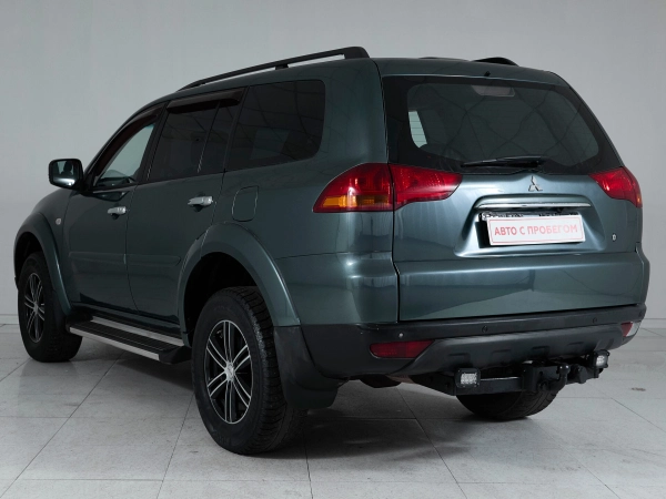 Mitsubishi Pajero, IV фото №4