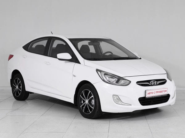 Hyundai Solaris, I фото №3