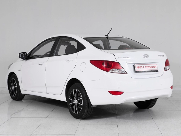 Hyundai Solaris, I фото №4