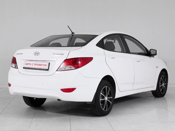 Hyundai Solaris, I фото №6