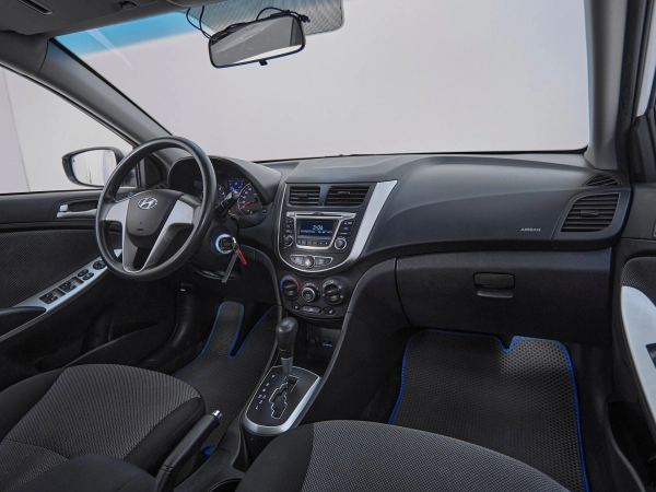 Hyundai Solaris, I фото №9
