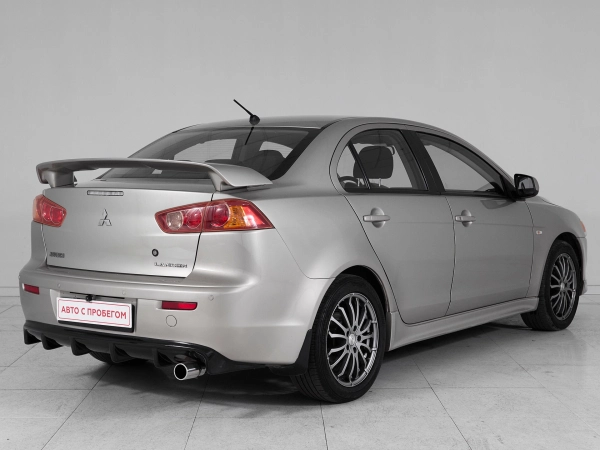Mitsubishi Lancer, X фото №6