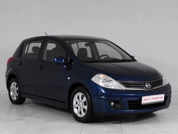 Nissan Tiida, I Рестайлинг фото №3