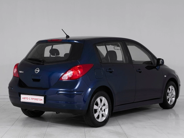 Nissan Tiida, I Рестайлинг фото №6