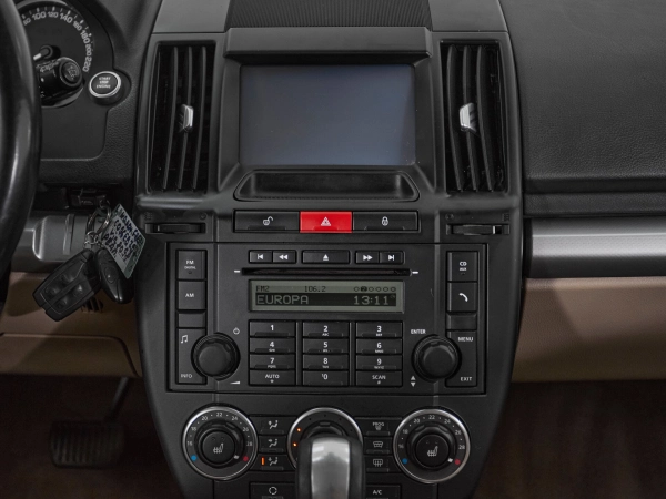 Land Rover Freelander, II Рестайлинг фото №15