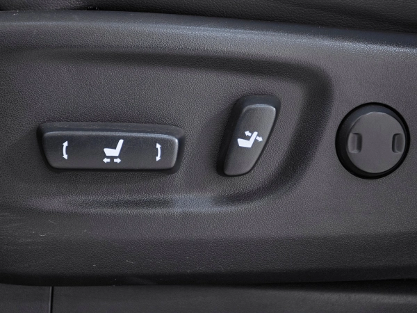 Toyota Land Cruiser Prado, 150 Series Рестайлинг 1 фото №17
