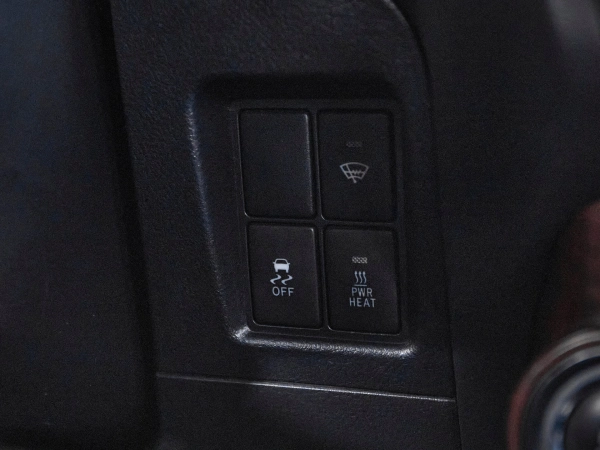 Toyota Land Cruiser Prado, 150 Series Рестайлинг 1 фото №18
