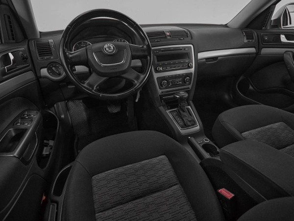 Skoda Octavia, II (A5) Рестайлинг фото №7