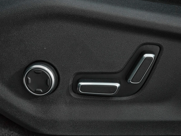 Geely Monjaro, I фото №16