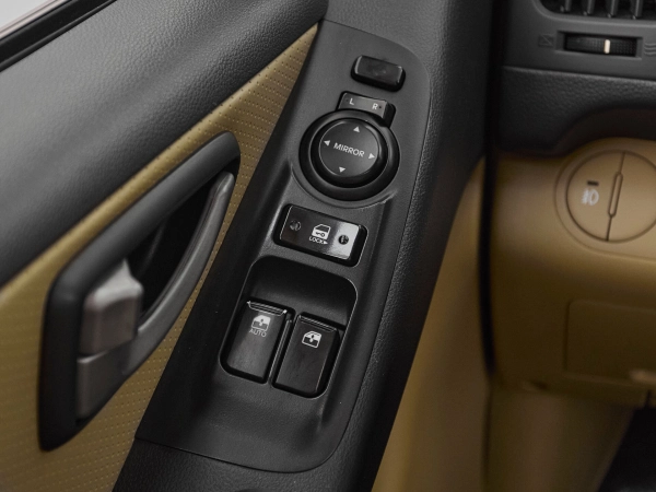Hyundai Grand Starex, I фото №14