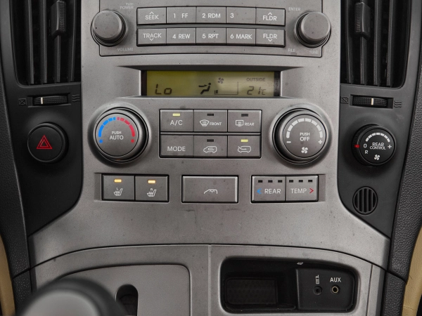 Hyundai Grand Starex, I фото №17