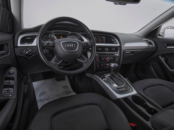 Audi A4, IV (B8) Рестайлинг фото №7