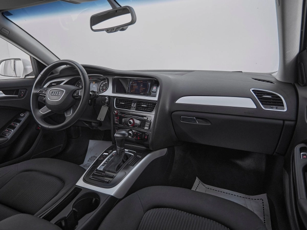 Audi A4, IV (B8) Рестайлинг фото №9