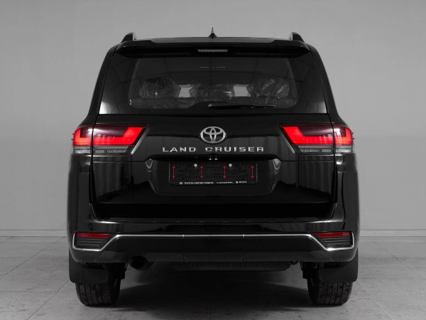 Toyota Land Cruiser, 300 Series фото №5