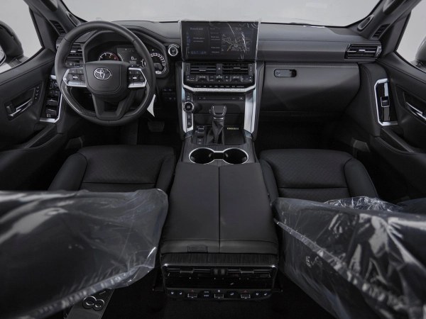 Toyota Land Cruiser, 300 Series фото №9