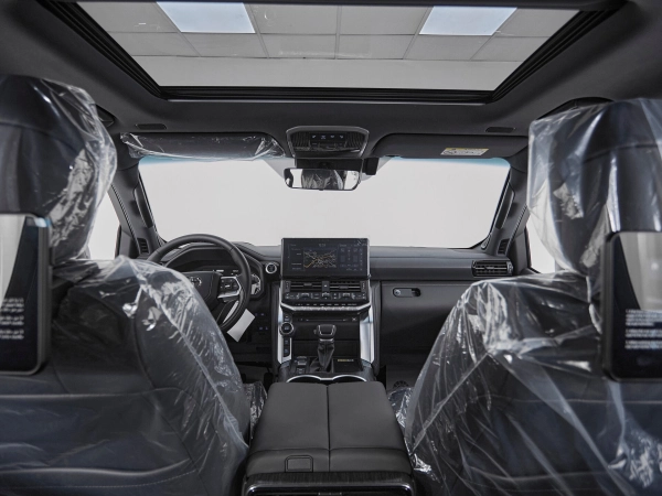 Toyota Land Cruiser, 300 Series фото №7