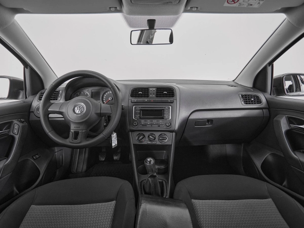 Volkswagen Polo, V Рестайлинг фото №8