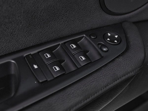 BMW X5, II (E70) Рестайлинг фото №13
